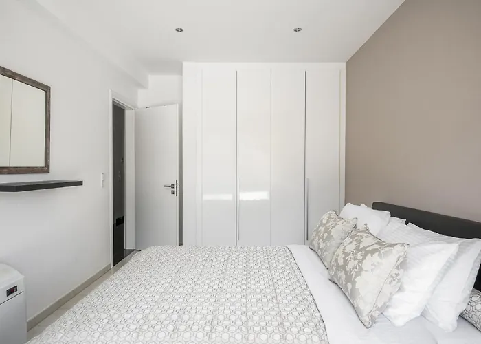 Apartman Euphoria Seaview Residences With Shared Pool By Konnect *