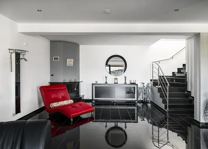 Apartman Euphoria Seaview Residences With Shared Pool By Konnect *