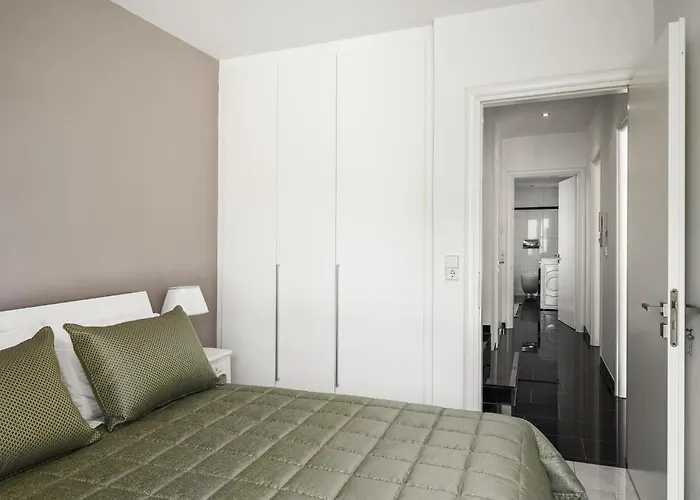 Apartman Euphoria Seaview Residences With Shared Pool By Konnect
