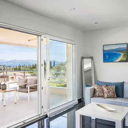 Euphoria Seaview Residences With Shared Pool By Konnect