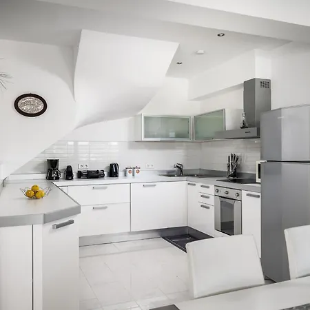 アパート Euphoria Seaview Residences With Shared Pool By Konnect