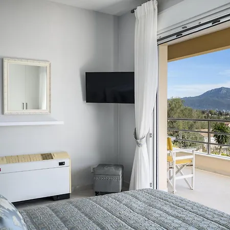 Euphoria Seaview Residences With Shared Pool By Konnect Appartement Gouvia