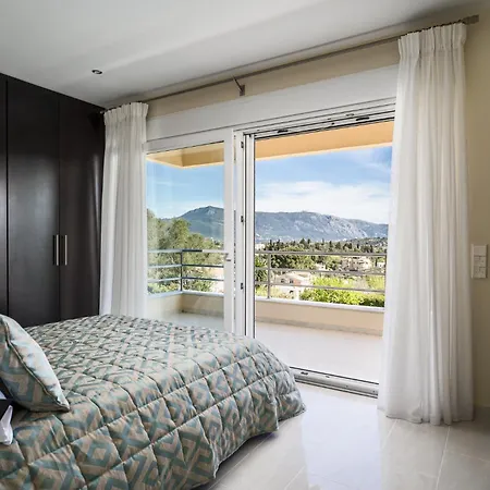 Euphoria Seaview Residences With Shared Pool By Konnect Appartement